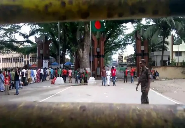 বেনাপোলে পশুর নিষিদ্ধ ইনজেকশন জব্দ
