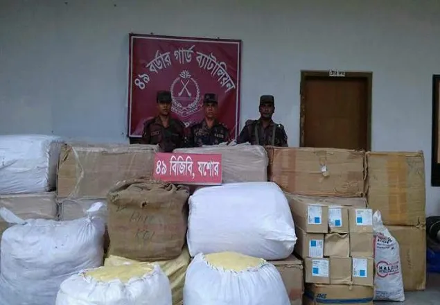 বেনাপোলে  ২২ লাখ টাকার ভারতীয় ওষুধ আটক  