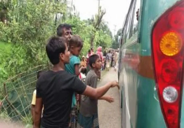 রোহিঙ্গাদের বাড়িভাড়া ও পরিবহনে পুলিশের নিষেধাজ্ঞা