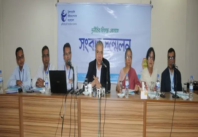 লক্ষ্য অর্জনে অনিয়ম ও দুর্নীতি বড় বাধা