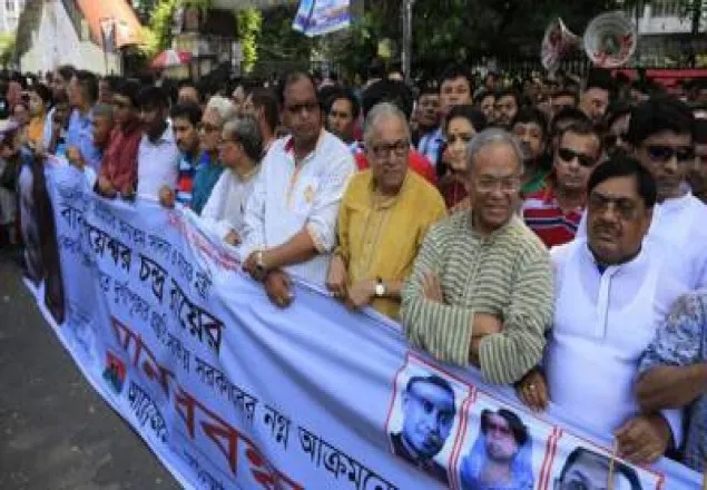 ‘সুচির বাহিনী যা করছে শেখ হাসিনার বাহিনীও তাই করছে’