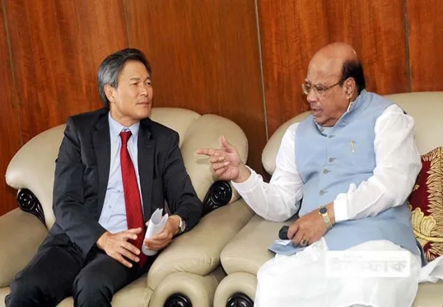 মিয়ানমারে গণহত্যা বন্ধে দক্ষিণ কোরিয়ার সহায়তা চাইলেন স্বাস্থ্যমন্ত্রী