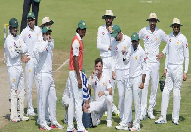 শ্রীলঙ্কার বিপক্ষে পাকিস্তানের  টেস্ট  দল