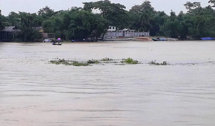 সুরমার পানি বিপৎসীমার ওপরে, বন‌্যার আশঙ্কা