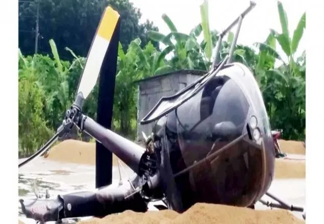 চাটমোহরে হেলিকপ্টার বিধ্বস্ত, আহত ৬