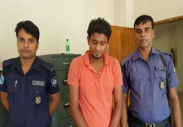 গির্জার ফাদারকে অপহরণের অভিযোগে ছাত্রলীগ নেতা গ্রেপ্তার