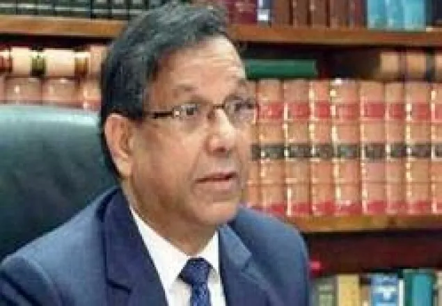 ভারপ্রাপ্ত প্রধান বিচারপতির সঙ্গে সাক্ষাতে যাচ্ছেন আইনমন্ত্রী