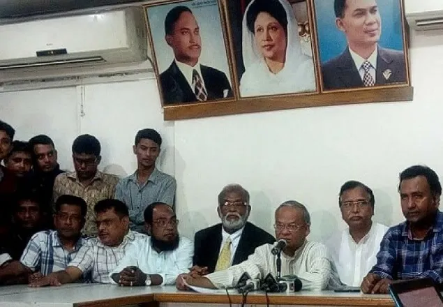 প্রধান বিচারপতিকে দেশ ত্যাগে চাপ প্রয়োগ করছে সরকার: রিজভী