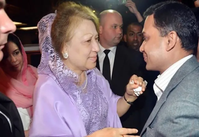 হত্যা মামলায় খালেদার বিরুদ্ধে কুমিল্লায় গ্রেফতারি পরোয়ানা 