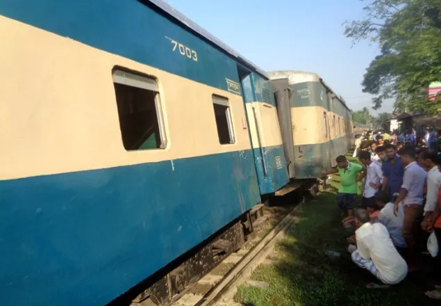 গফরগাঁওয়ে যমুনা এক্সপ্রেসের বগি লাইনচ্যুত