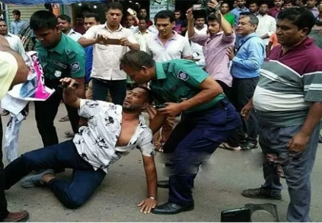  বিএনপির বিক্ষোভে ছাএলীগ ও পুলিশের লাঠিচার্জ