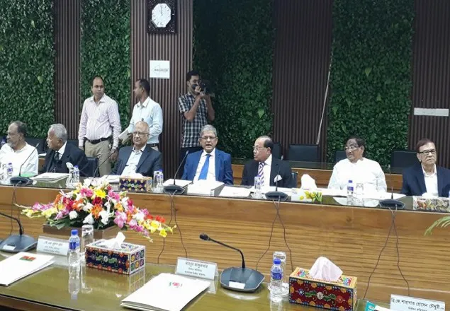 সংসদ ভেঙে নিরপেক্ষ সরকারের অধীনে নির্বাচন চায় বিএনপি