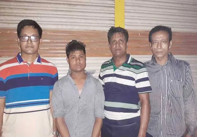 কলেজছাত্রীকে কুপিয়ে হত্যাচেষ্টার মূল আসামী গ্রেফতার