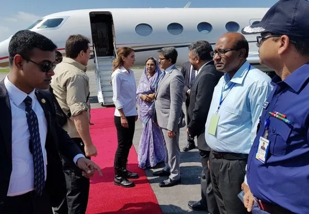 রোহিঙ্গা ক্যাম্পে পৌঁছেছেন জর্ডানের রানী