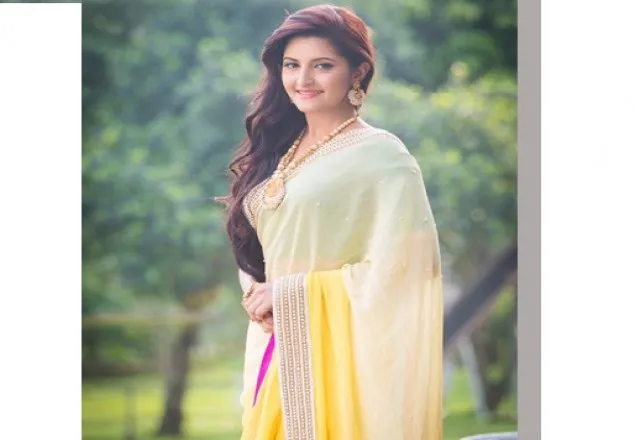 ২৫-এ পা রাখলেন পরীমনি