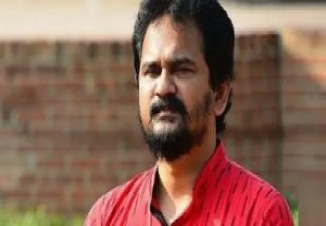 ইমরানের বিরুদ্ধে আবারও গ্রেপ্তারি পরোয়ানা
