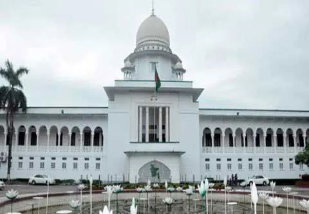 পেটে বাচ্চা রেখেই সিজার সমাপ্ত : তিনজনকে হাইকোর্ট তলব