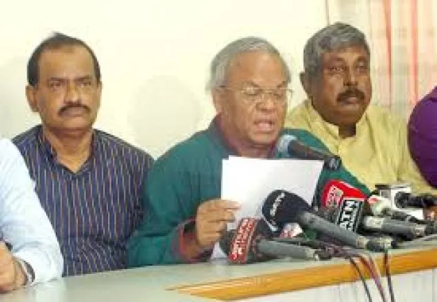 সরকার গণমাধ্যমকে স্তব্ধ করতে মরিয়া : রিজভী