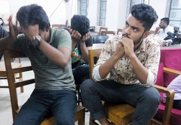 ভর্তি জালিয়াতির অভিযোগে ঢাবিতে দুই ছাত্রলীগ নেতা বহিষ্কার