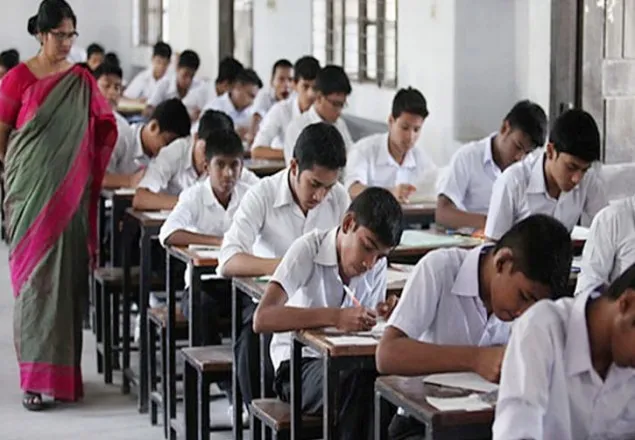 প্রথম দিনে অনুপস্থিত ৬০,৮৯৩