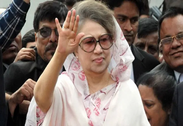 সড়কপথে ৬ বিভাগীয় শহর সফরের পরিকল্পনা খালেদার