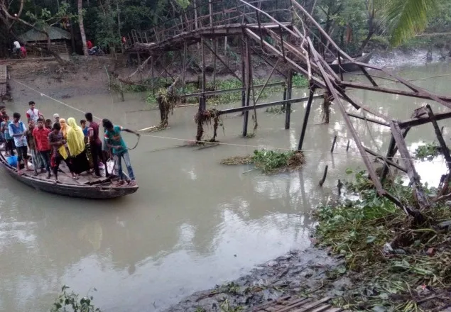 ইন্দুরকানীতে ৩০টি সেতু চলাচলের অনুপযোগী