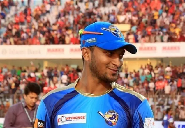 আফ্রিদি-লুইসের তাণ্ডবে ওড়ে গেল সিলেট