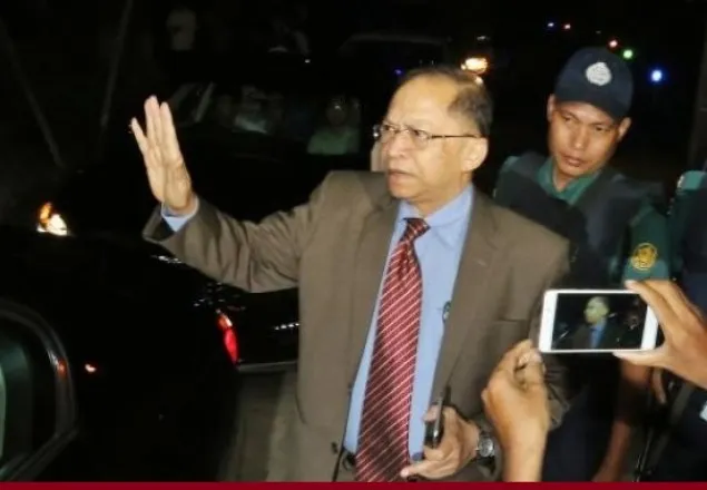প্রধান বিচারপতির পদত্যাগে রাজনৈতিক প্রভাব কি আছে? 