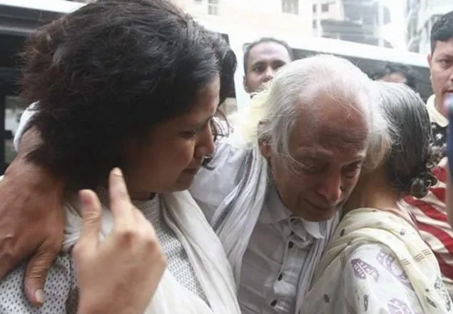 ফরহাদ মাজহারের বিরুদ্ধে মামলার আবেদন পুলিশের