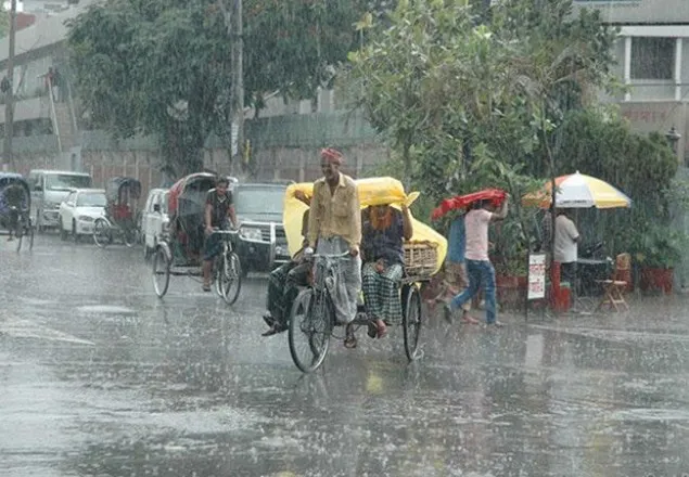 বৃষ্টি চলবে দুদিন, সমুদ্রবন্দরে এক নম্বর সতর্ক সংকেত