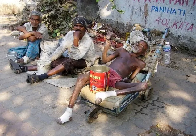 ভিক্ষুক ধরিয়ে দিতে পারলেই ৫০০ রুপি
