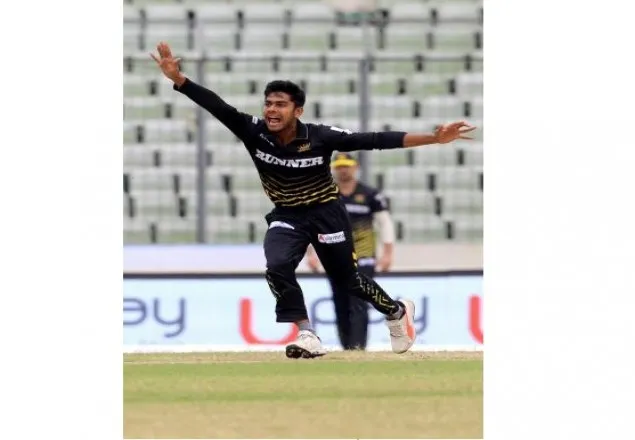 টস জিতে ফিল্ডিংয়ে রাজশাহী