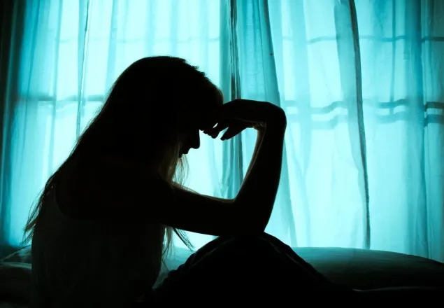 সাবেক স্ত্রীকে অপহরণ করে দলবেঁধে ধর্ষণ