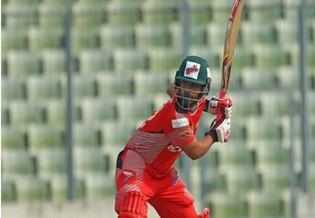 সাকিবের ঢাকাকে হারিয়ে শীর্ষে তামিমের কুমিল্লা