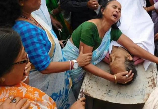 ভারতে সাংবাদিককে প্রকাশ্যে গুলি করে হত্য