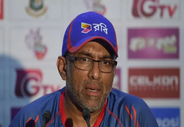 হাথুরুসিংহে শ্রীলংকার কোচ হচ্ছেন
