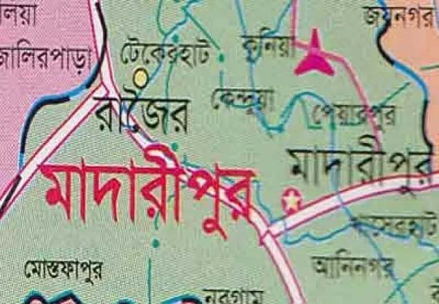 নিয়ন্ত্রণ হারিয়ে গাছের সাথে ধাক্কা, নিহত দুই বন্ধু