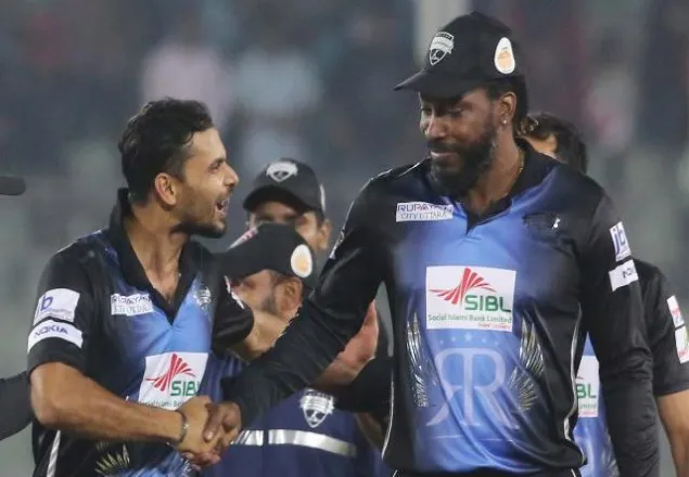 চিটাগংকে হারাতে মাশরাফি-গেইলদের চাই ১৭৭