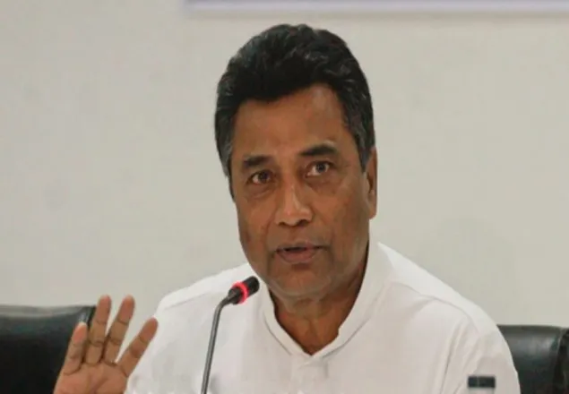 সিলেট বিমানবন্দরে আনিসুল হকের মরদেহ