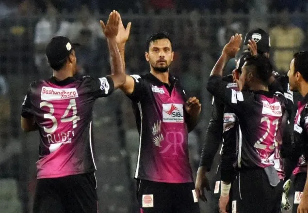 খুলনার সামনে ১৪৮ রানের লক্ষ্য