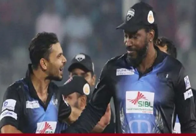ক্রিস গেইলের দানবীয় সেঞ্চুরি 