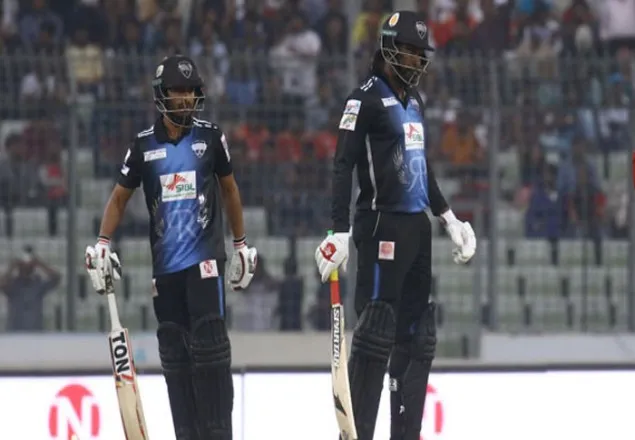 মাশরাফিদের হারিয়ে ফাইনালে যেতে কুমিল্লার চাই ১৯৩
