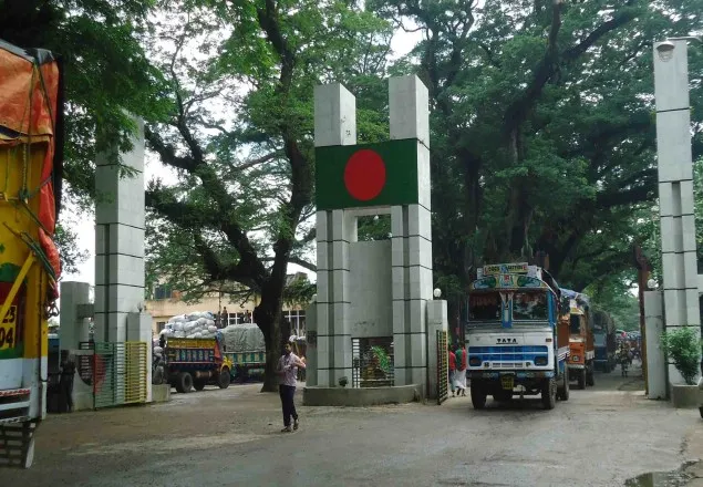 বেনাপোলে ইমিগ্রেশন পুলিশের ওসি প্রত্যাহার