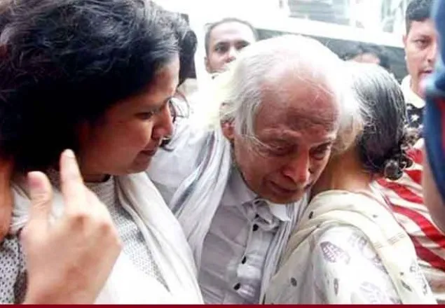 ফরহাদ মজহার দম্পতি’কে আদালতে হাজিরের নির্দেশ 