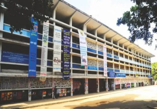 বন্ধ করে দেওয়া হয়েছে টিএসসির চায়ের দোকান