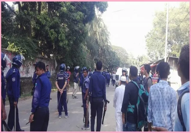 প্রতিষ্ঠা বার্ষিকীতে চবি ছাত্রলীগের দু'গ্রুপের সংঘর্ষ : আহত ২