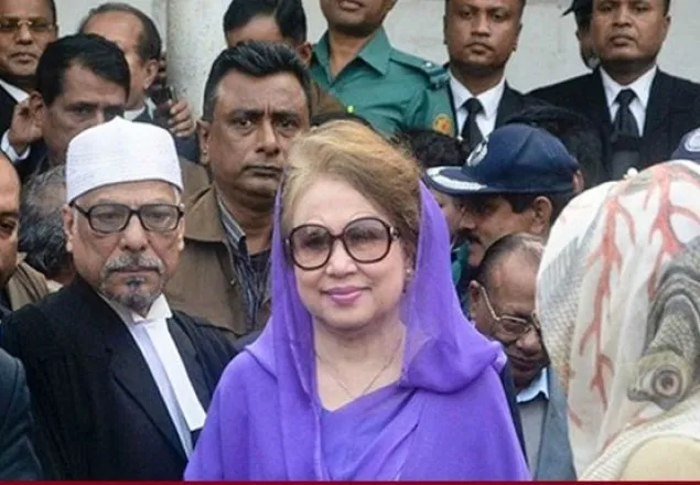 আদালতে খালেদা জিয়া, যুক্তিতর্ক চলছে 