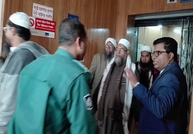 তাবলিগের দুই পক্ষকে নিয়ে বৈঠকে স্বরাষ্ট্রমন্ত্রী
