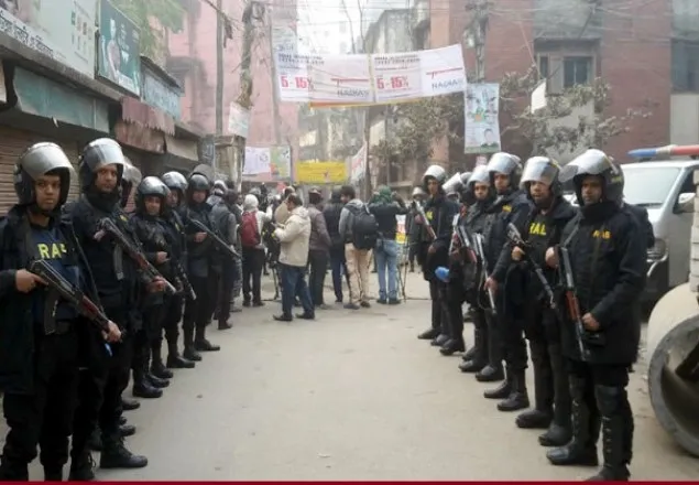নাখালপাড়ায় এক বাড়িতে র‌্যাবের অভিযান, একাধিক কথিত ‘জঙ্গি’ নিহত  