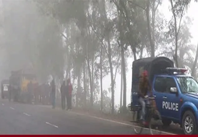 মাগুরায় ট্রাকে মোটরসাইকেলের ধাক্কায় পুলিশ সদস্য নিহত 